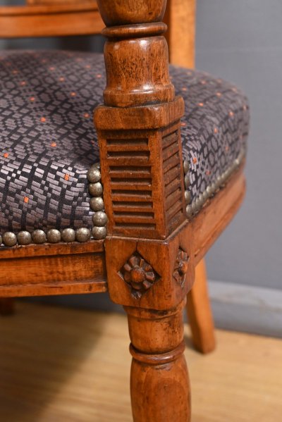 Pair of stained beech armchairs – Early 20th century