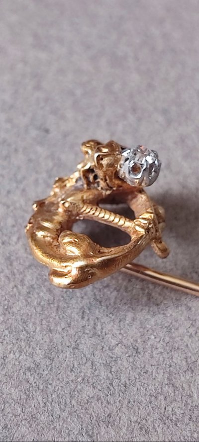 Spilla da cravatta in argento e peltro a forma di veliero, spilla da bavero, spilla sparsa, spilla vintage, barca a vela nautica, oceano, mare, spiaggia, con chiusura a barra e catena