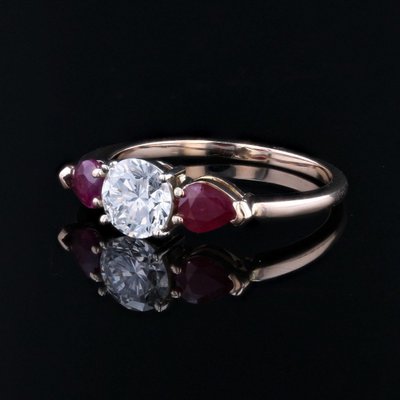 Bague Diamant Et Rubis Taillés En Poire
