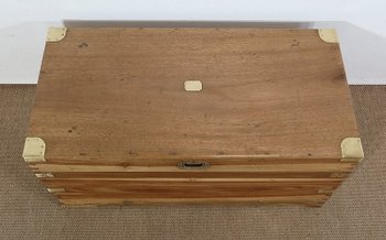 Travel trunk in Camphor and Blond Mahogany - Late 19th century