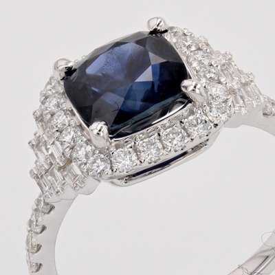 Ceylon-Kissen-Saphir- und Diamantring