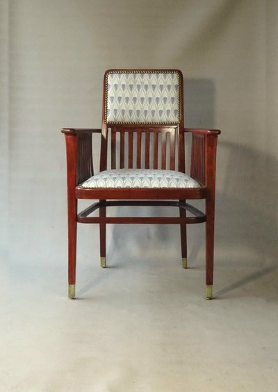 Fauteuil Sécession viennoise N° 420 de Kohn, production Thonet 1925
