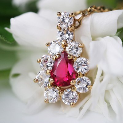 Pendentif Rubis Et Diamants
