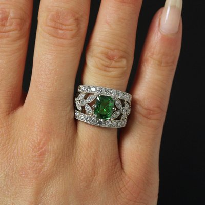 Bandring mit Tsavorit-Granat und Diamant