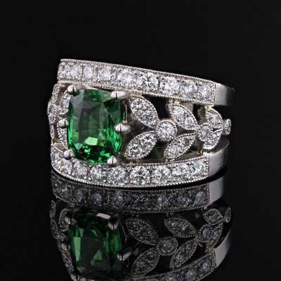 Bandring mit Tsavorit-Granat und Diamant