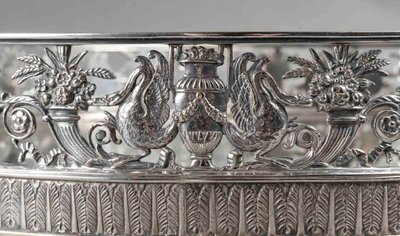 Surtout de style Empire XIXème siècle en métal argenté