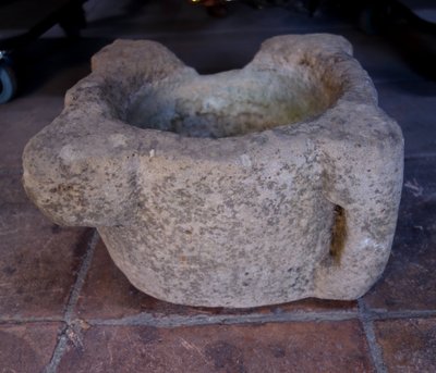 Malta in pietra di alto periodo