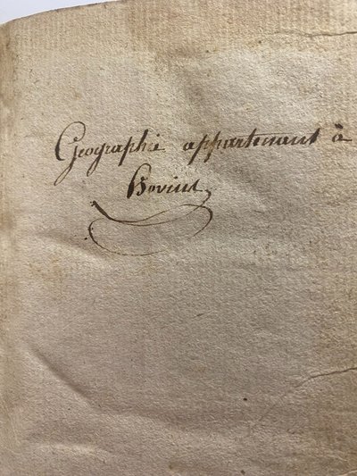 Schönes Buch mit gekürzter und einfacher Methode der Geographie von 1805. Gedruckt in Paris. Illustration von Karten XVIII