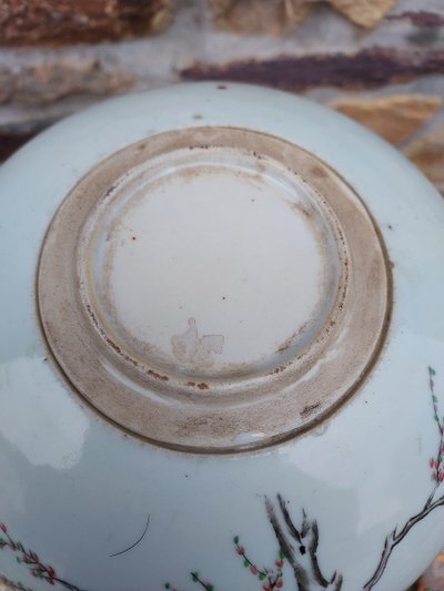 Large covered vase China 20th century