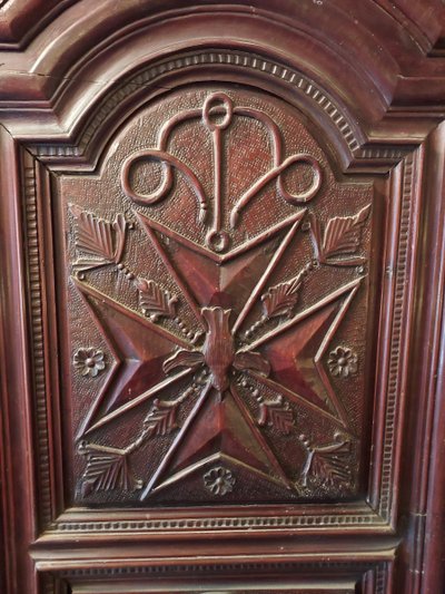 18th Century Breton Wardrobe from Rennes with Double Hanger