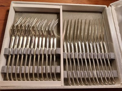 Ercuis Modernist Fish Service Horizon Model