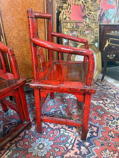 PAIRE DE FAUTEUILS CHINOIS LAQUE 