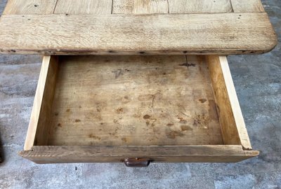 Oak country table