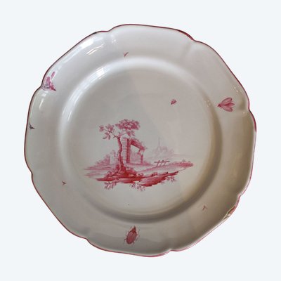 Teller aus Niderviller-Steingut mit rosa Farbverlauf. 18. Jahrhundert.