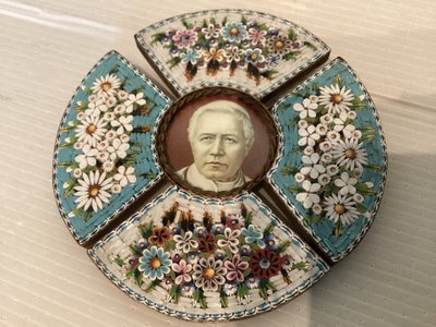 Batch of micro mosaic objects