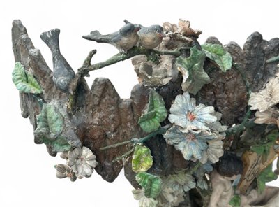 Importante jardinière de jardin d’hiver en bois et stuc polychrome d’époque fin XIXéme H 121 cm