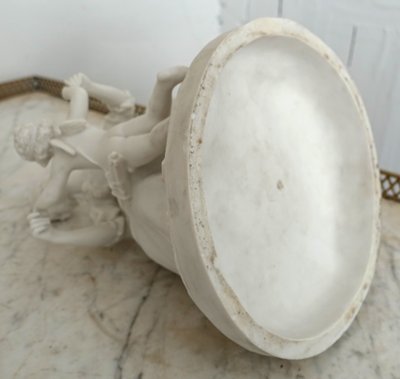 Manufacture de Sèvres : scena galante del XVIII secolo - la lezione dell'amore, biscotto firmato