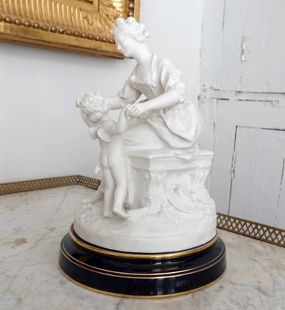 Manufacture de Sèvres : scena galante del XVIII secolo - la lezione dell'amore, biscotto firmato