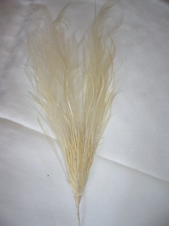 Around thirty feather ornaments from a hatter from the 1920s to 1950s