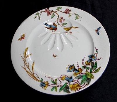 Service à viande en faïence fine de Bordeaux décor Nella oiseaux et fleurs japonisant ép. 19ème