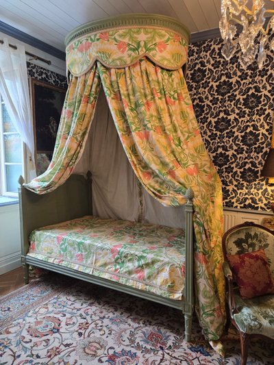 Polish-style bed, southern work, Louis XVI period.