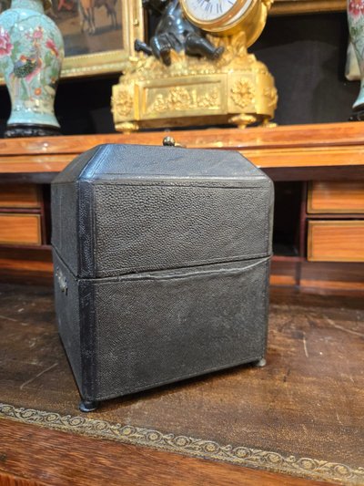 Black leather-covered portable medicine chest, circa 1760-1780.