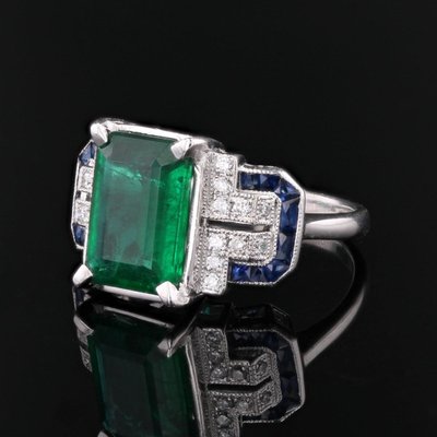 Bague émeraude diamants saphirs style art déco