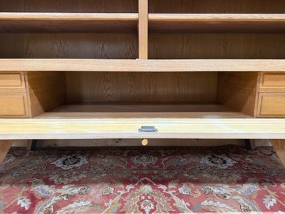 Sideboard aus massiver Eiche mit Kompassfüßen, 1950
