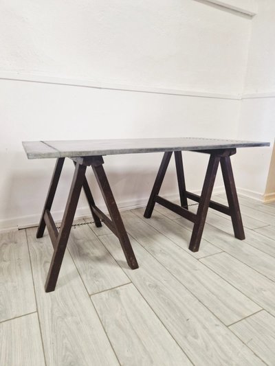 Bureau d'architecte industriel en zinc estampillé AJD