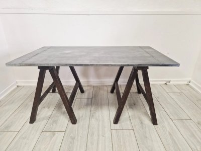 Bureau d'architecte industriel en zinc estampillé AJD
