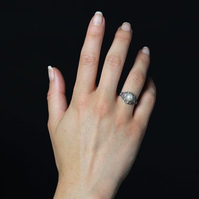Bague dôme platine perle et diamants