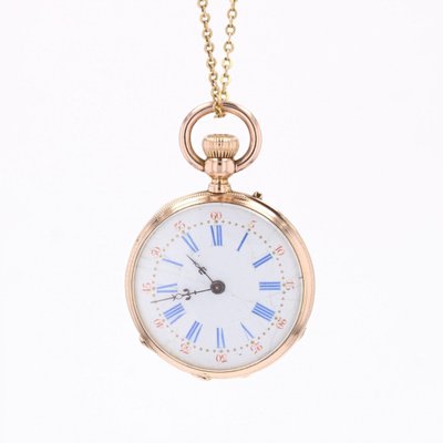 Montre de col émail noir étoile diamantée