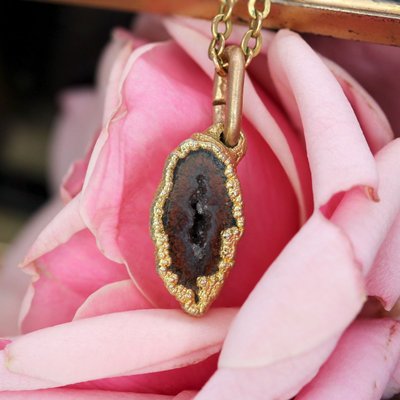 Anhänger aus Achatgeode