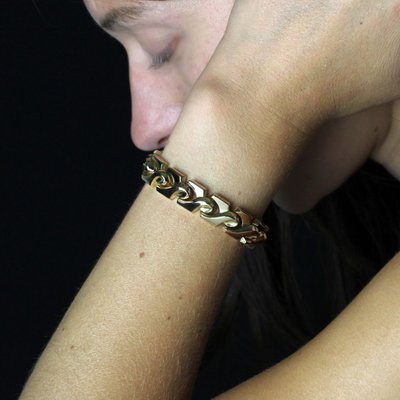 Antikes Armband mit beweglichen Knotenmotiven