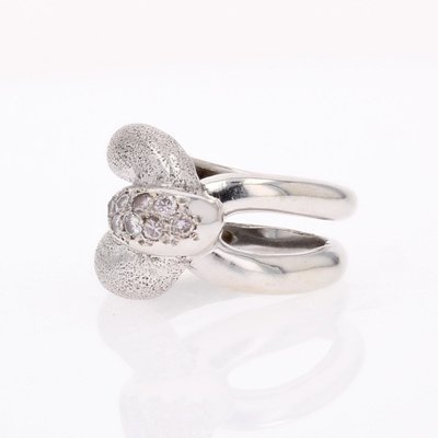 Bague or blanc diamants agrafe