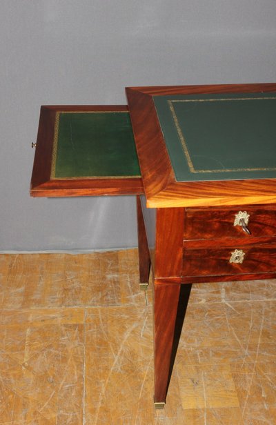 Bureau Restauration en acajou début XIX
