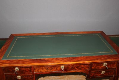 Bureau Restauration en acajou début XIX