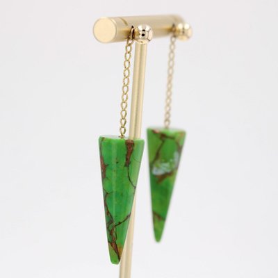 Orecchini con perline d'oro e turchese verde dal Turkmenistan