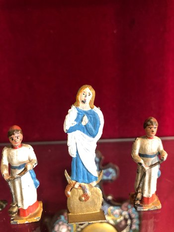 Set of 9 religious subjects