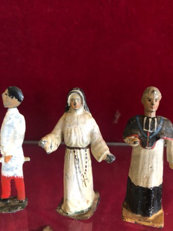 Set of 9 religious subjects