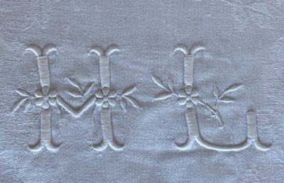 Tovaglia e i suoi 12 asciugamani in lino damascato - Monogramma H L - XIX secolo