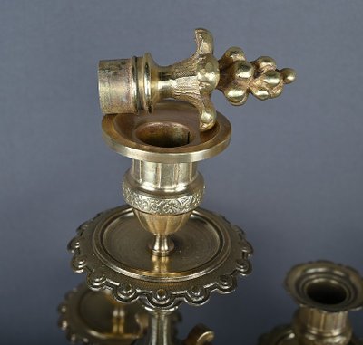Ein Paar bedeutender Bronzeleuchter im Renaissancestil – 1920