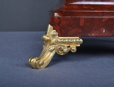 Ein Paar bedeutender Bronzeleuchter im Renaissancestil – 1920