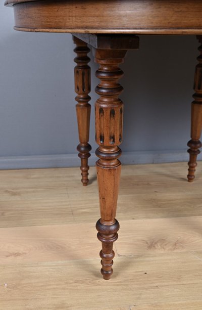 Table à Allonges en Noyer, style Louis-Philippe – Fin XIXe