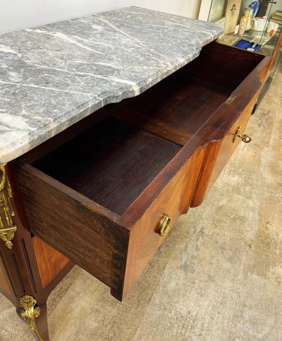 Commode style transition en marqueterie estampillé FRANCOIS DAIDÉ