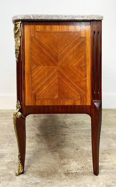 Commode style transition en marqueterie estampillé FRANCOIS DAIDÉ