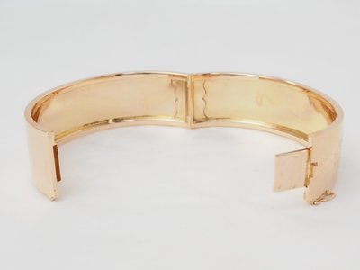 Bracciale antico con disegno floreale in oro rosa