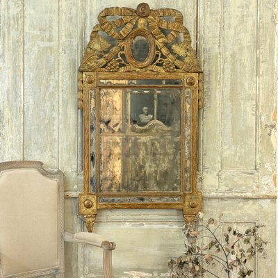 Spiegel aus vergoldetem Holz XVIII