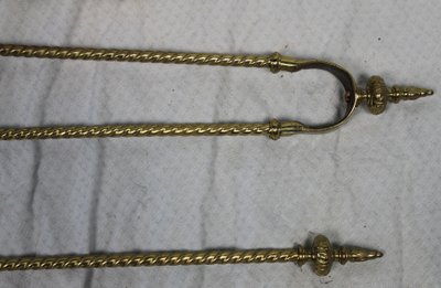 Serviteur de cheminée en bronze de style Louis XVI époque 19ème