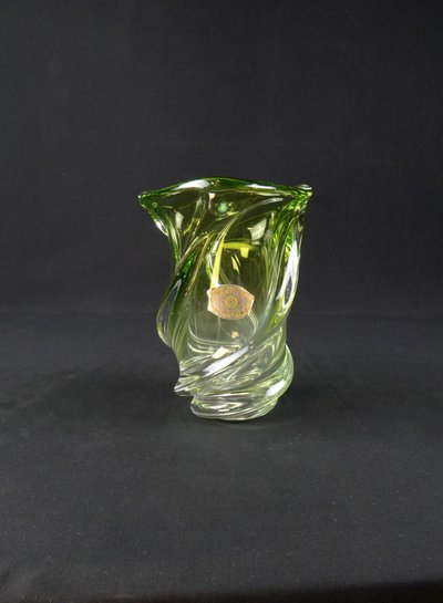 Val Saint Lambert crystal vase with two-tone twisted shape "Wave" model